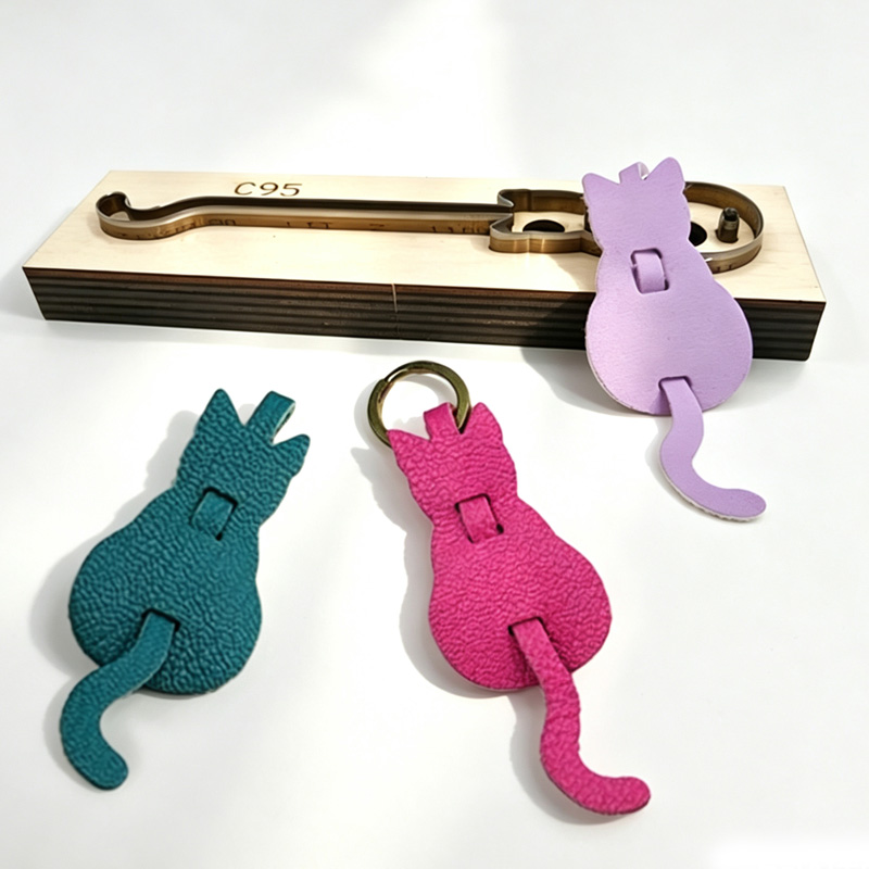 C95 Cat Shape Leather Cutting  - Leatherwork Projects recension och pris