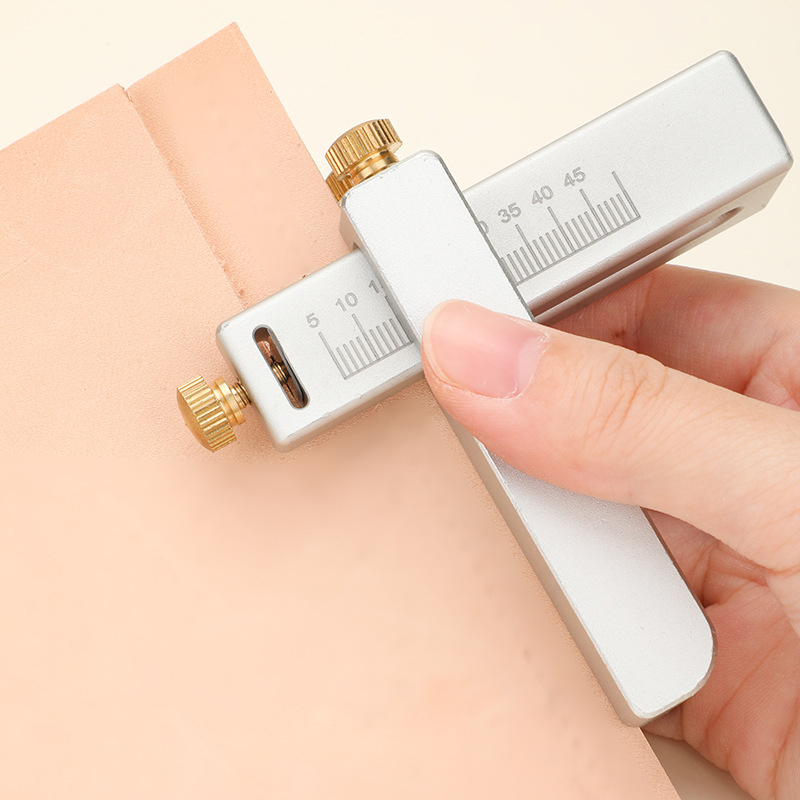 Leather Strap Cutter, Aluminiu - Leatherwork Projects recension och pris