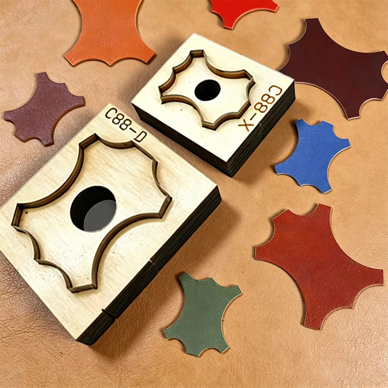 C88 Quadrilateral Floral Leath - Leatherwork Projects recension och pris